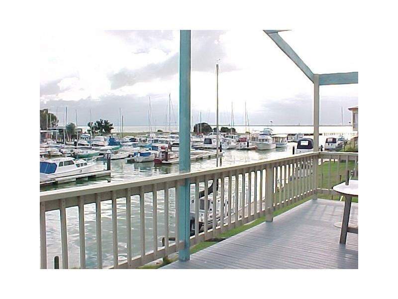 23 Marina Drive, Loch Sport VIC 3851