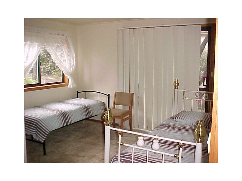 9 Marina Drive, Loch Sport VIC 3851