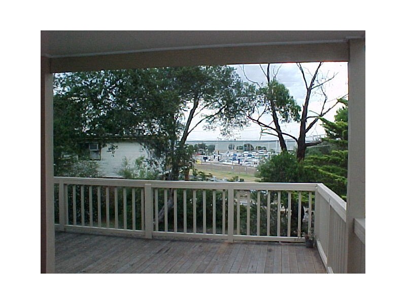 9 Marina Drive, Loch Sport VIC 3851