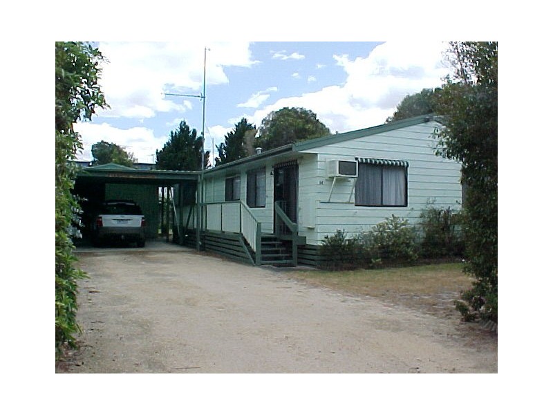 14 Banksia Street, Loch Sport VIC 3851