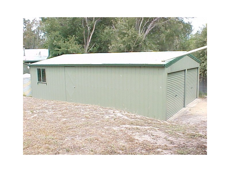 10 Bluff  Drive, Loch Sport VIC 3851