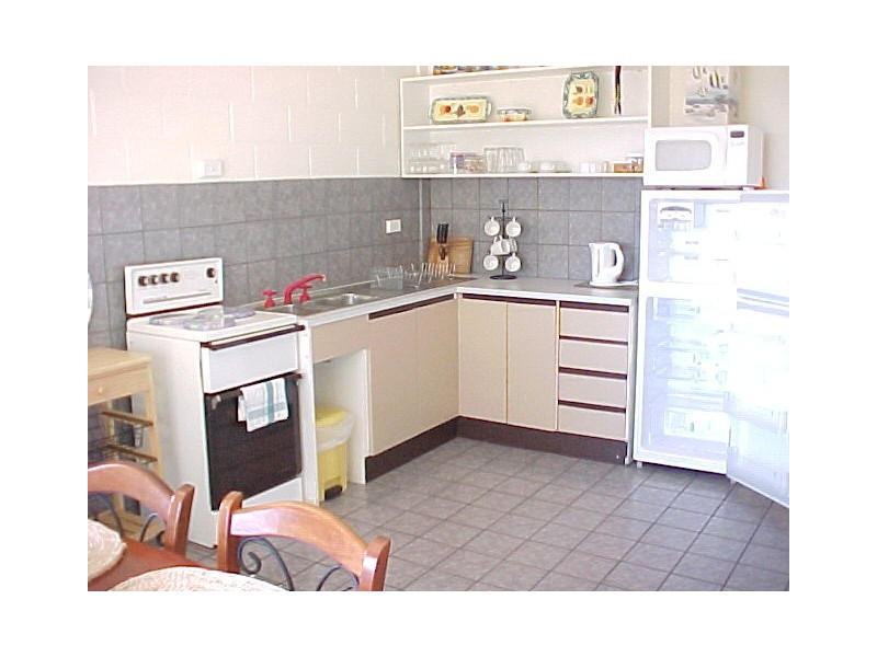 20 Basin Boulevarde, Loch Sport VIC 3851