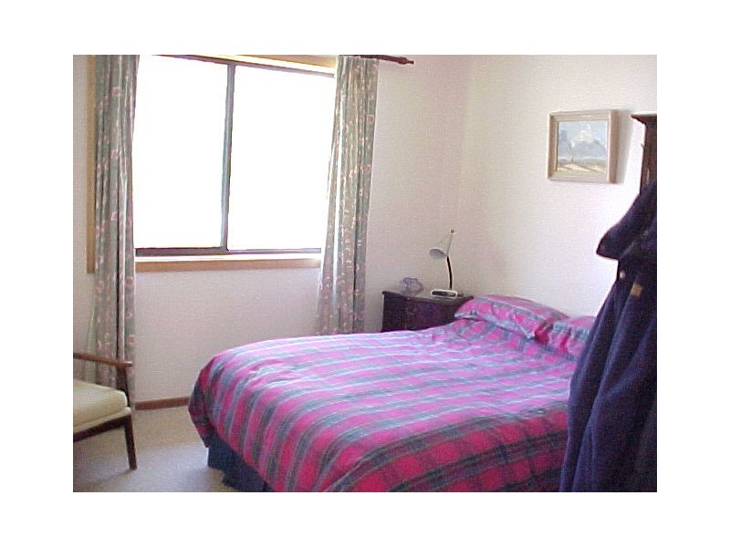 84-86 Campbell Street, Loch Sport VIC 3851