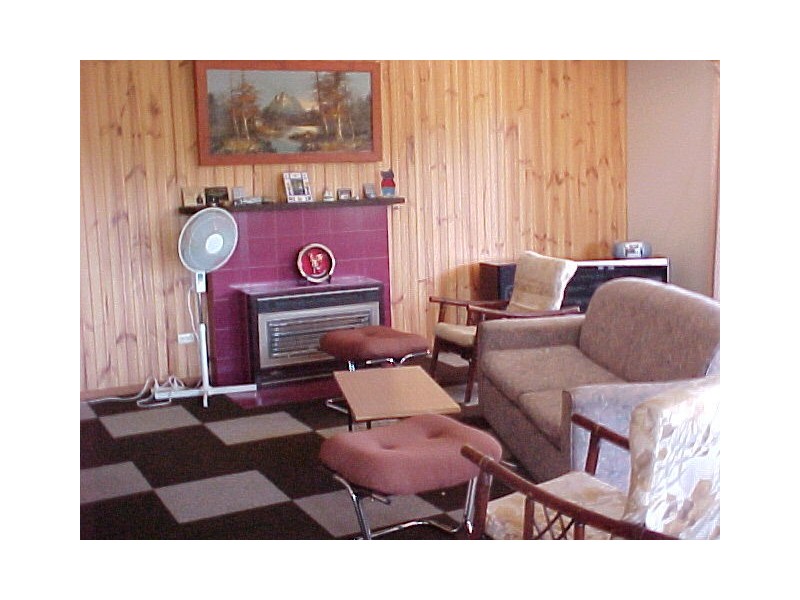 5 Leon Street, Loch Sport VIC 3851