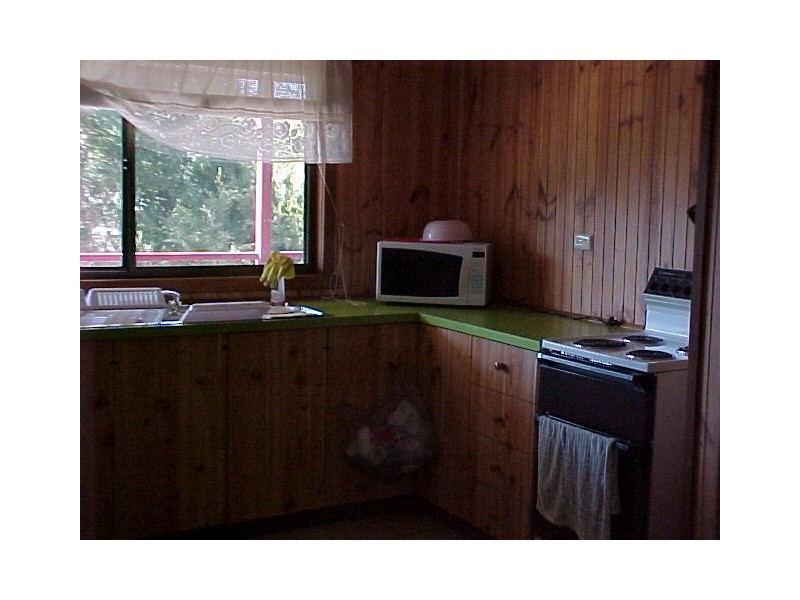 5 Leon Street, Loch Sport VIC 3851