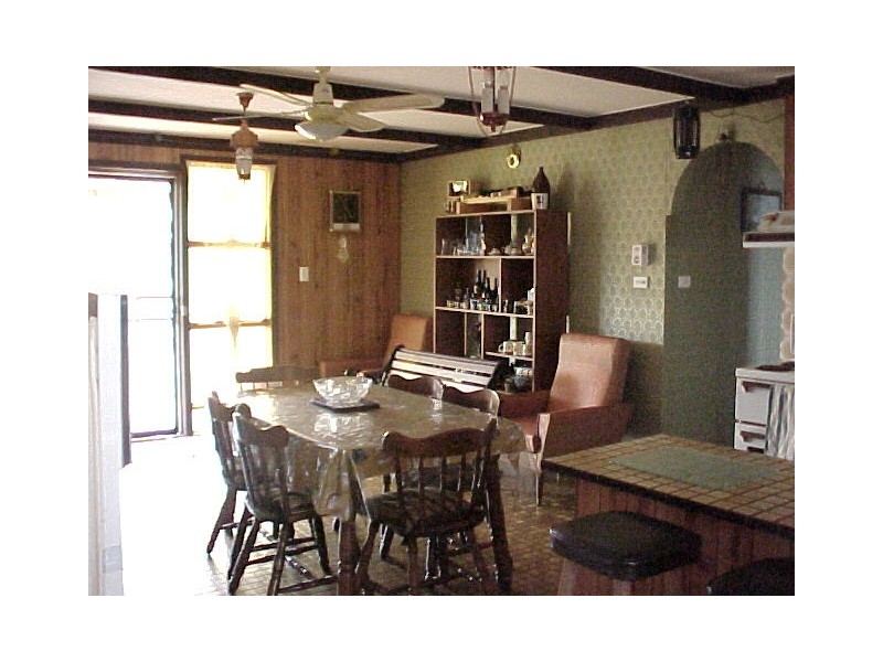 126 National Park Road, Loch Sport VIC 3851