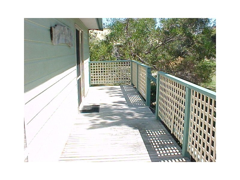 27 Robin Street, Loch Sport VIC 3851