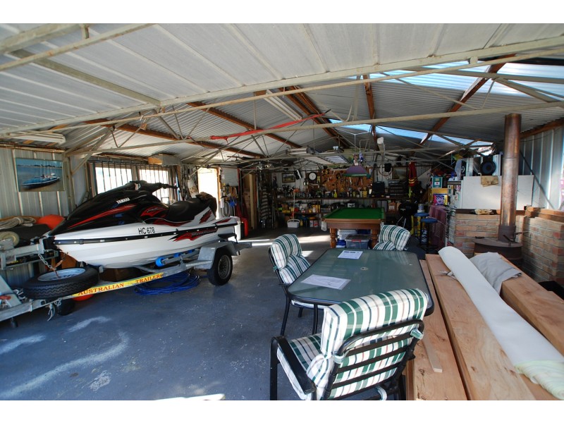 100-102 Sanctuary Road, Loch Sport VIC 3851