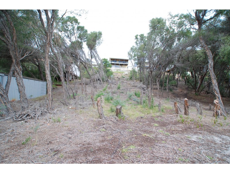 71 Seagull Drive, Loch Sport VIC 3851