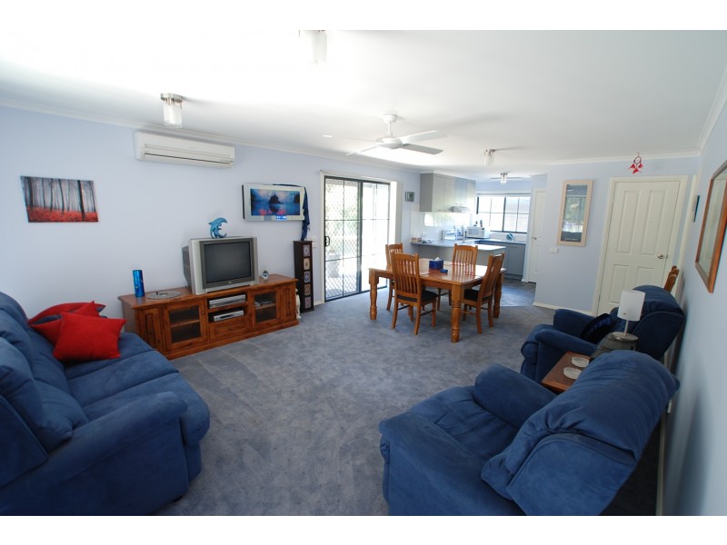 72 Toorak Avenue, Loch Sport VIC 3851