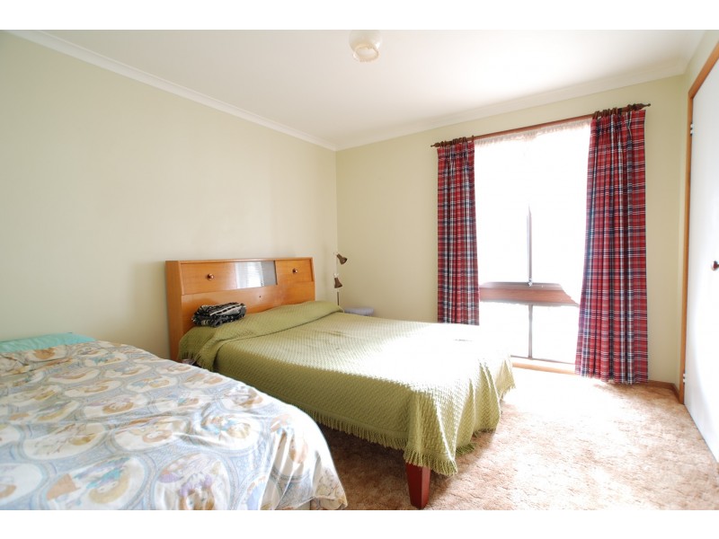 62-64 National Park Road, Loch Sport VIC 3851