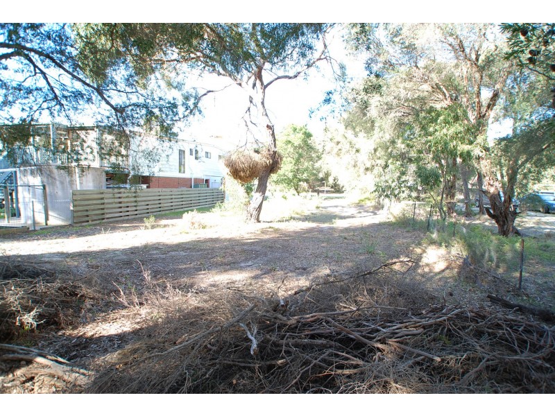 28 Seagull Drive, Loch Sport VIC 3851