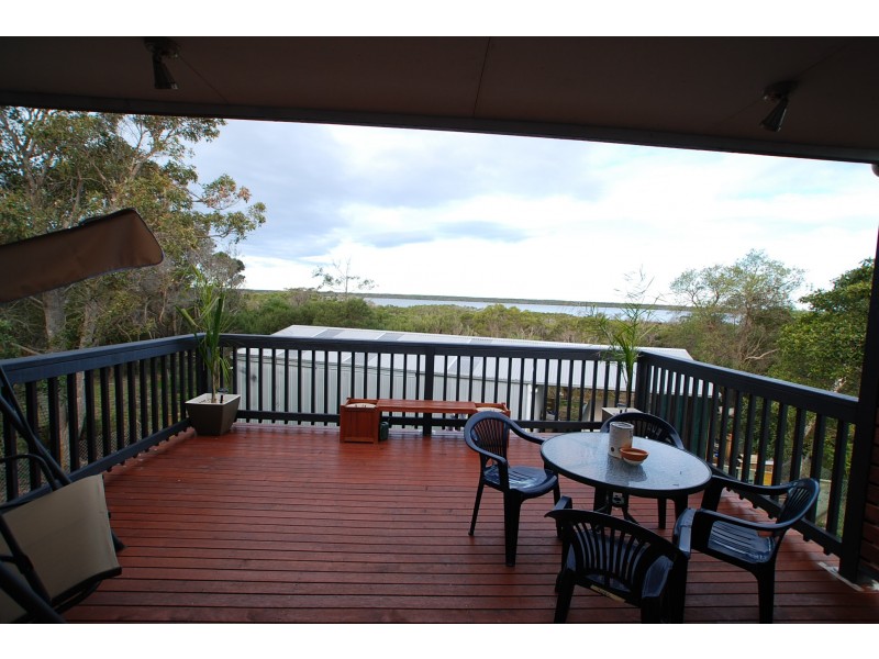 40 Sanctuary Road, Loch Sport VIC 3851