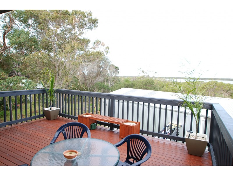 40 Sanctuary Road, Loch Sport VIC 3851