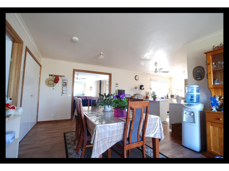 19 Sanctuary Road, Loch Sport VIC 3851