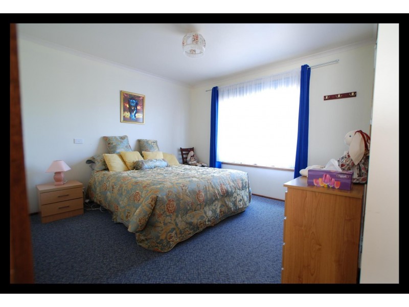 19 Sanctuary Road, Loch Sport VIC 3851