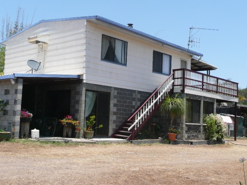 Paterson QLD 4570
