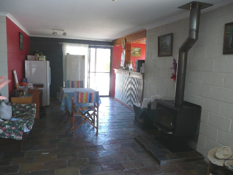 Paterson QLD 4570