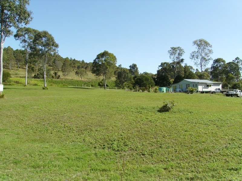 Glenwood QLD 4570
