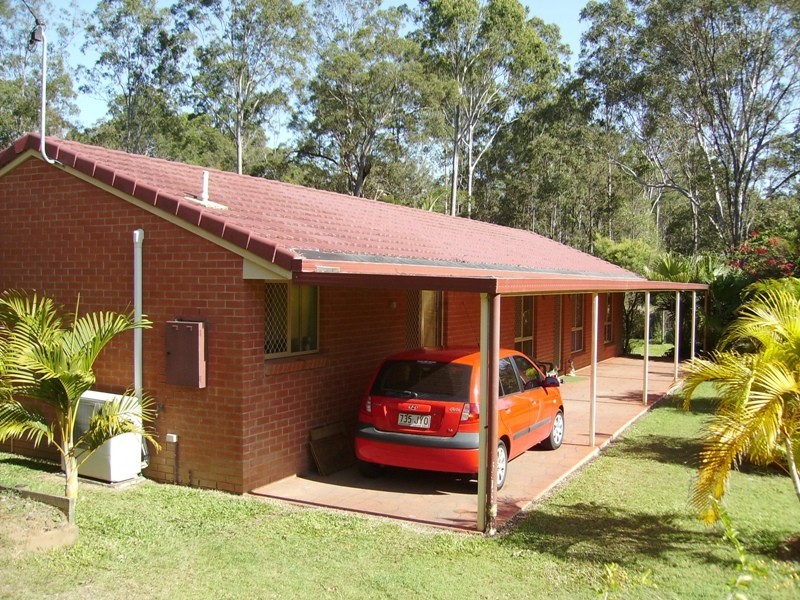 Glenwood QLD 4570