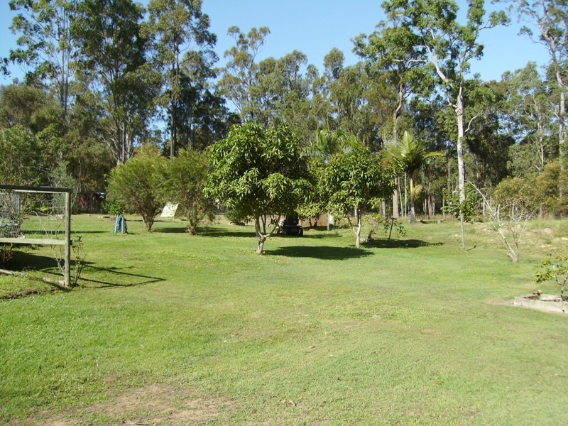 Glenwood QLD 4570
