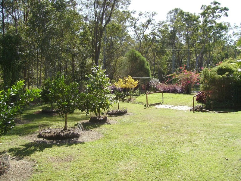 Glenwood QLD 4570