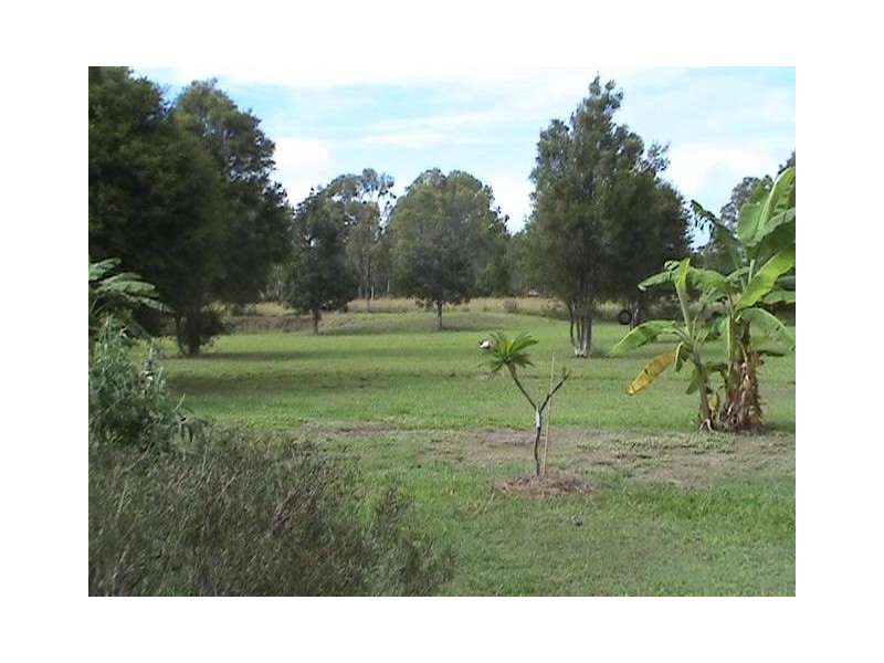 Glenwood QLD 4570