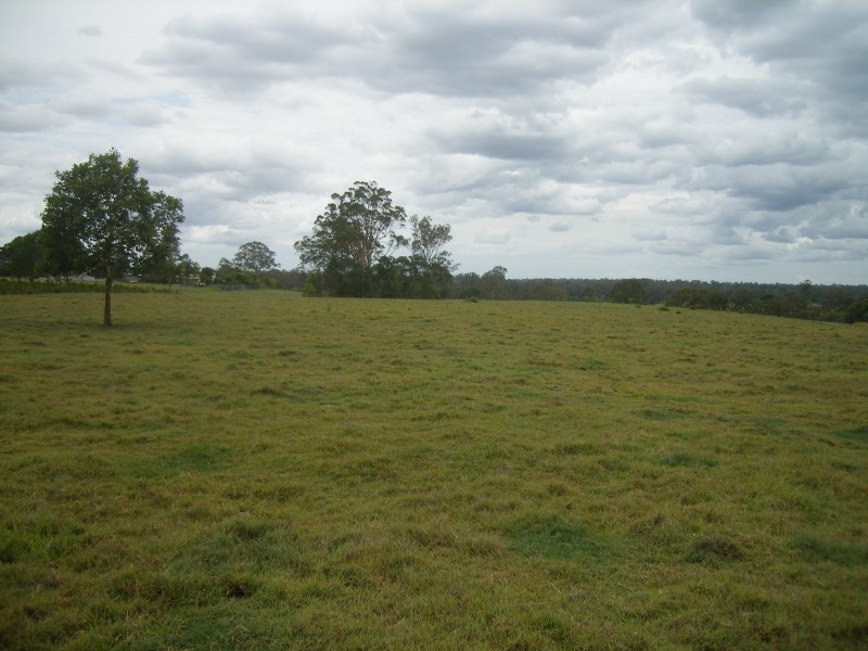 Pioneers Rest QLD 4650