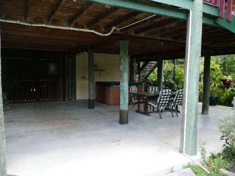 Pioneers Rest QLD 4650