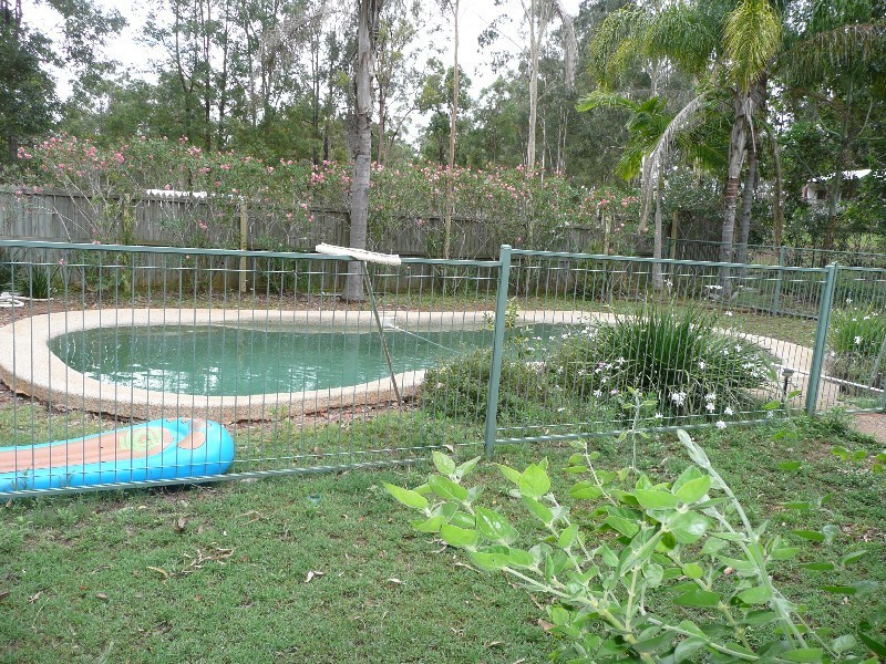 Glenwood QLD 4570