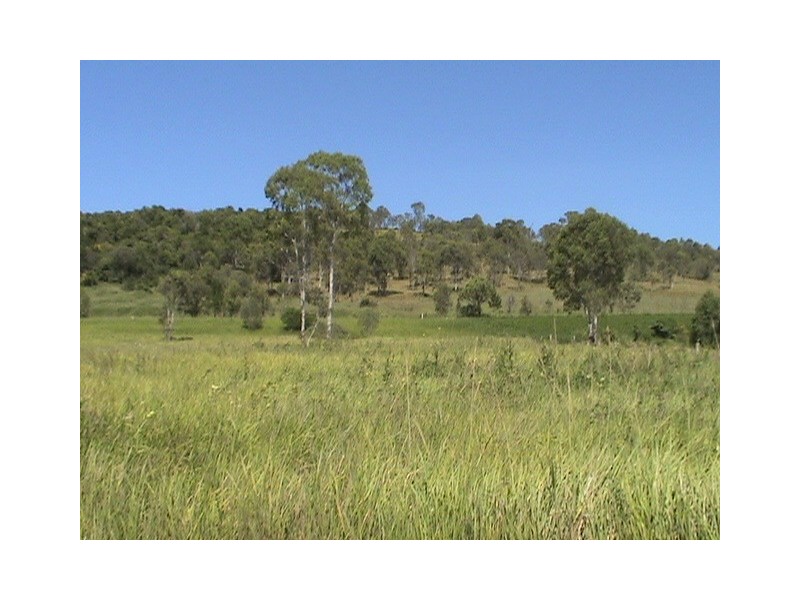 Glenwood QLD 4570