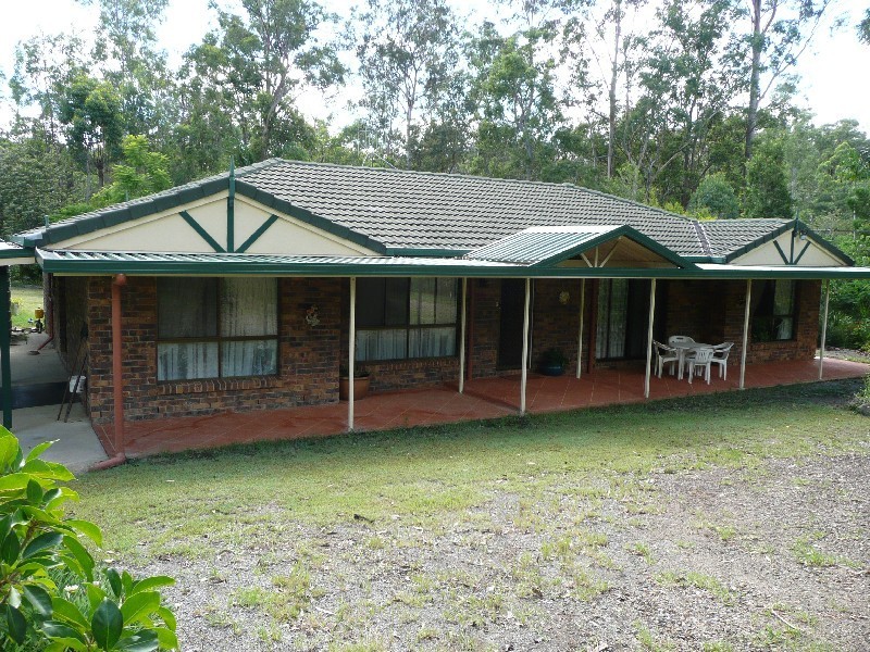 Glenwood QLD 4570