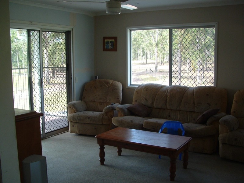 Glenwood QLD 4570
