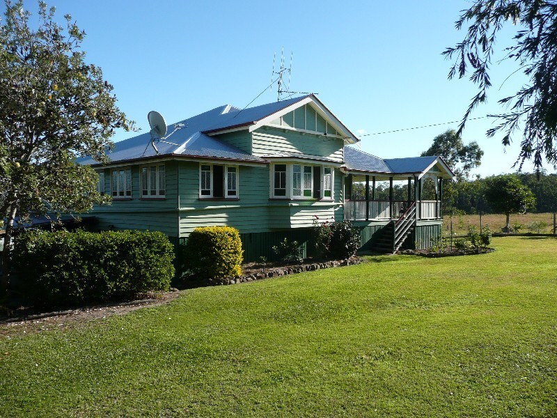 Glenwood QLD 4570
