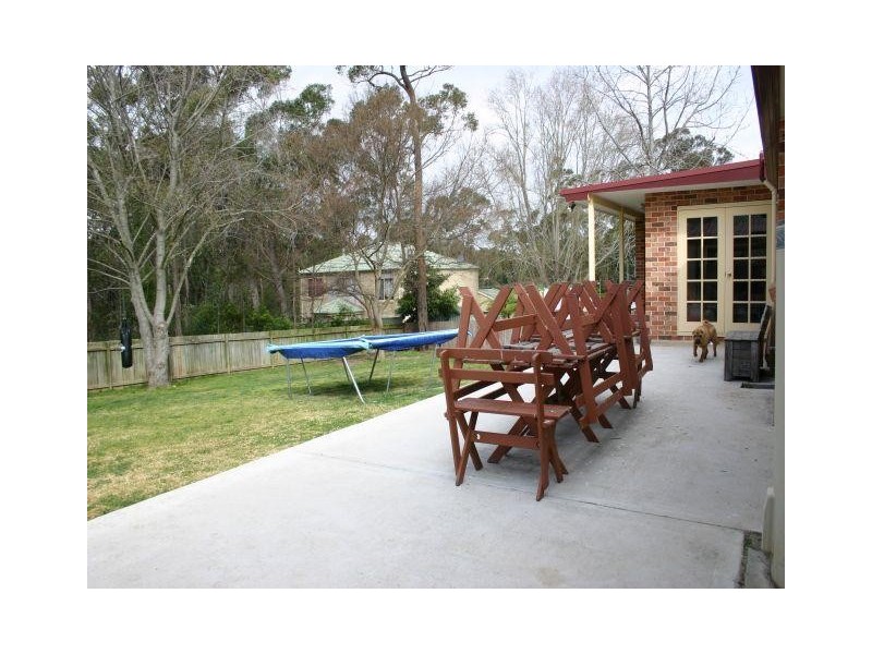 Hill Top NSW 2575
