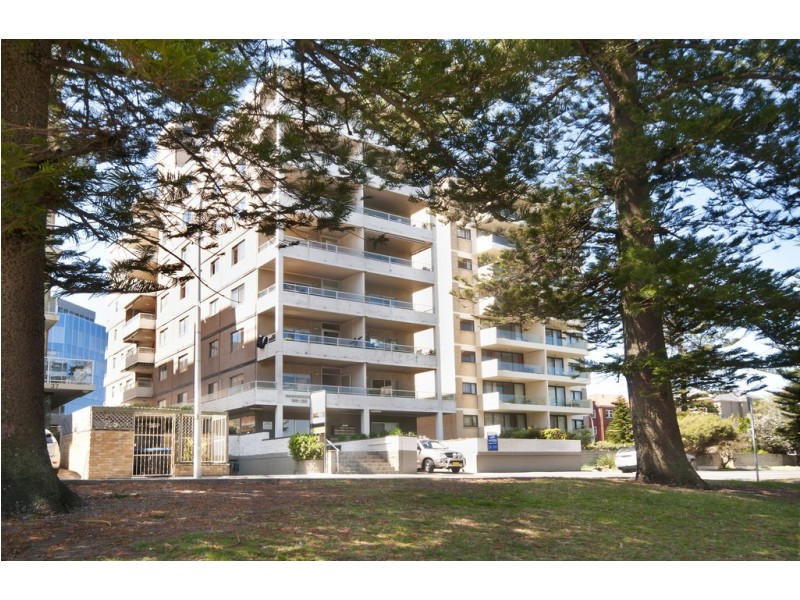 3/35 East Esplanade, Manly NSW 2095