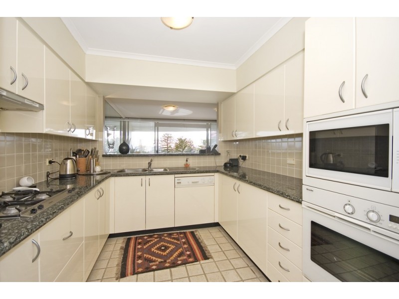 812/54 West Esplanade, Manly NSW 2095