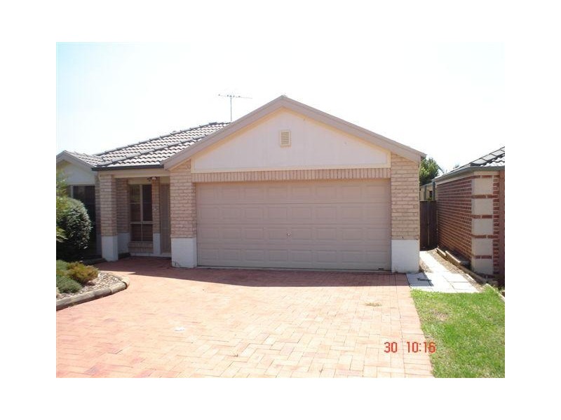 16 Apache Grove, Stanhope Gardens NSW 2768