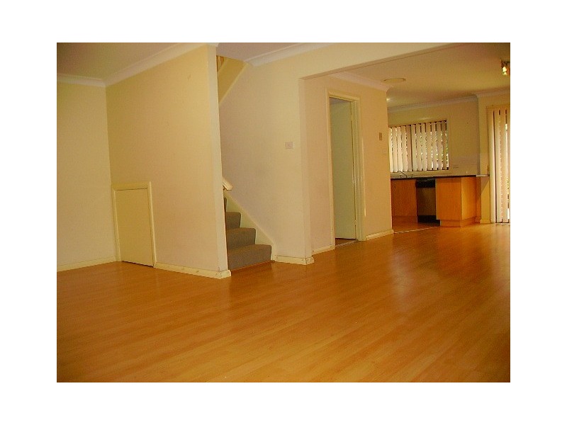 8/2 PARSONAGE ROAD, Castle Hill NSW 2154