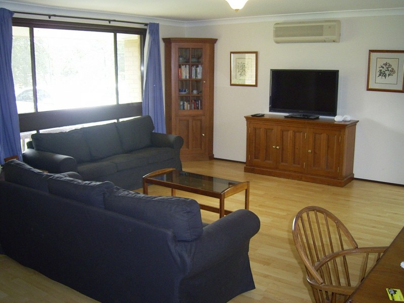 10 Pinus Avenue, Glenorie NSW 2157
