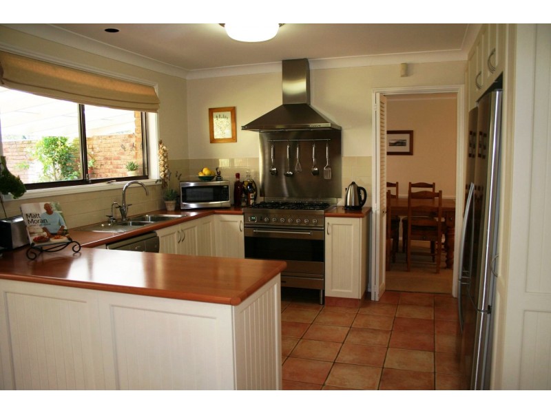 8 Forest Place, Galston NSW 2159