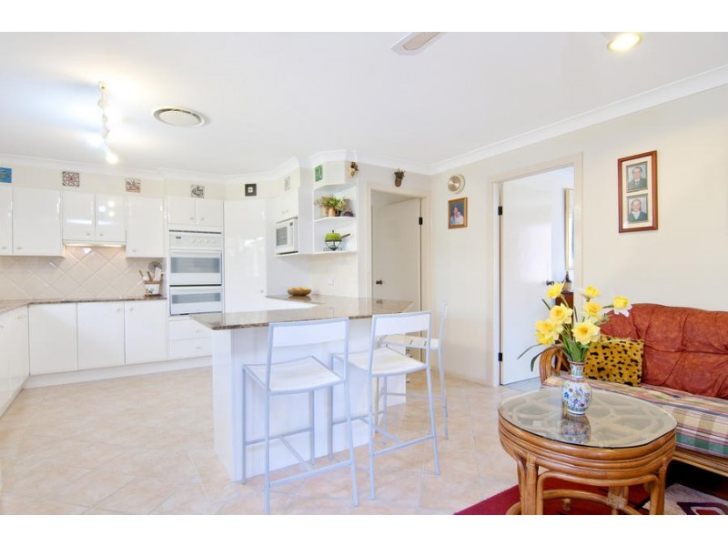 4 GAY STREET, Castle Hill NSW 2154