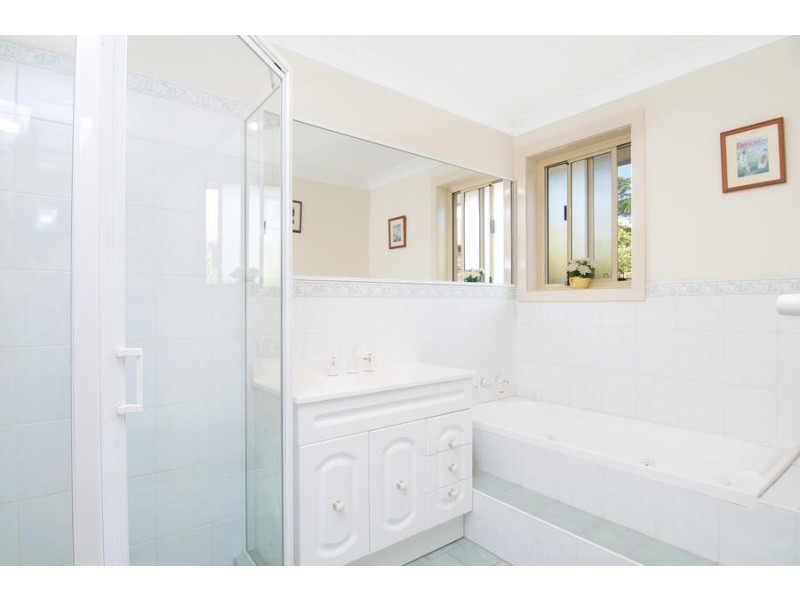 4 GAY STREET, Castle Hill NSW 2154