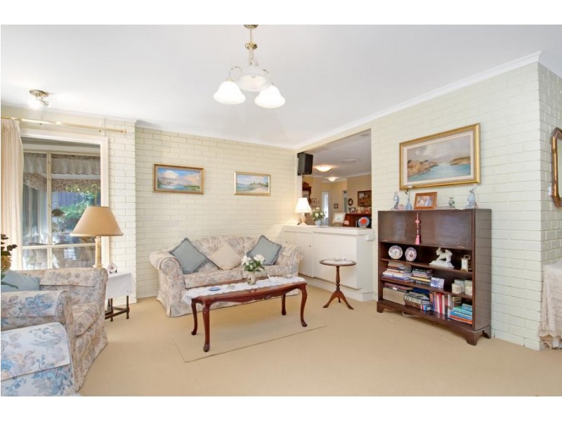 18 Cambewarra Avenue, Castle Hill NSW 2154