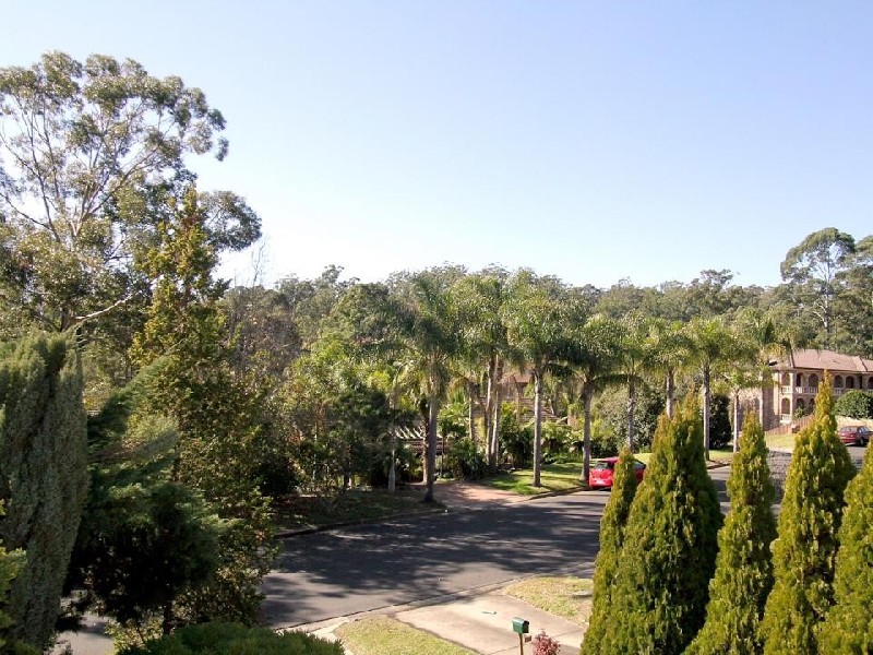 Winchcombe Place, Castle Hill NSW 2154