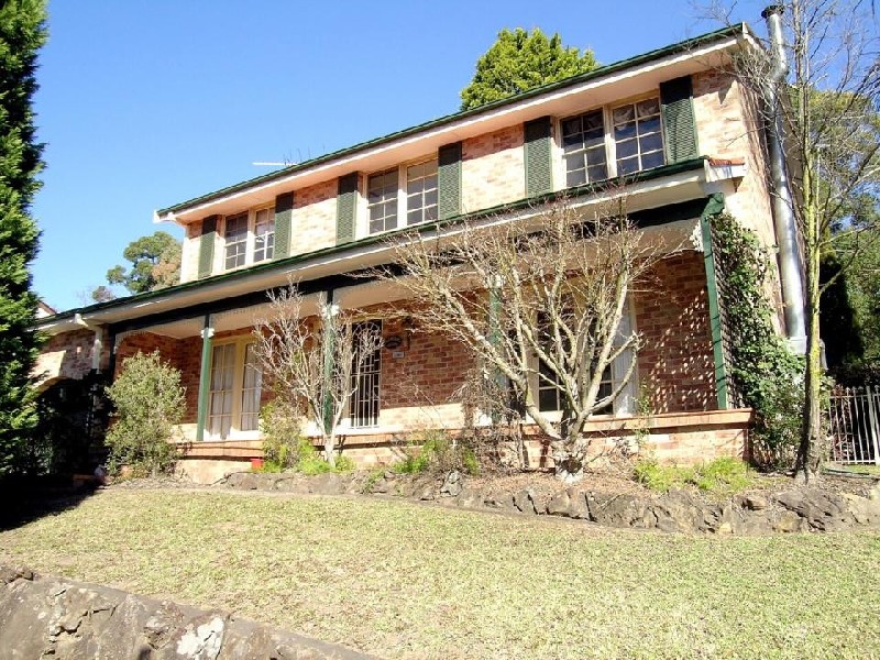 Winchcombe Place, Castle Hill NSW 2154