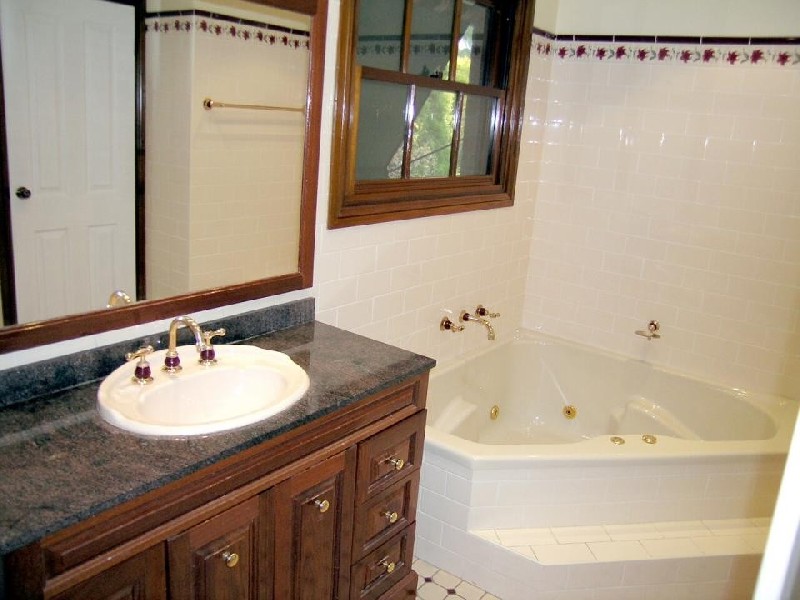 Winchcombe Place, Castle Hill NSW 2154