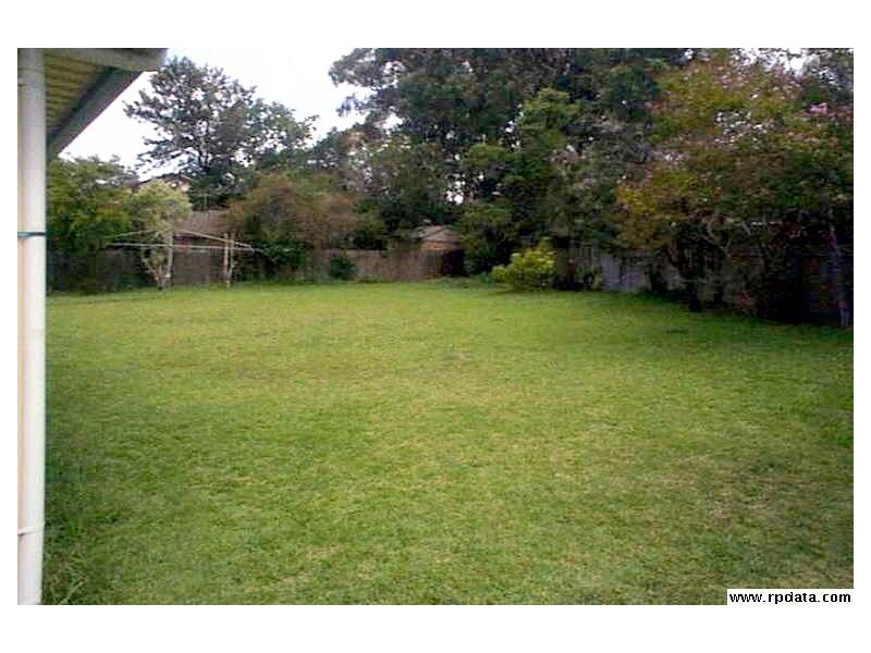 2 Roger Avenue, Castle Hill NSW 2154