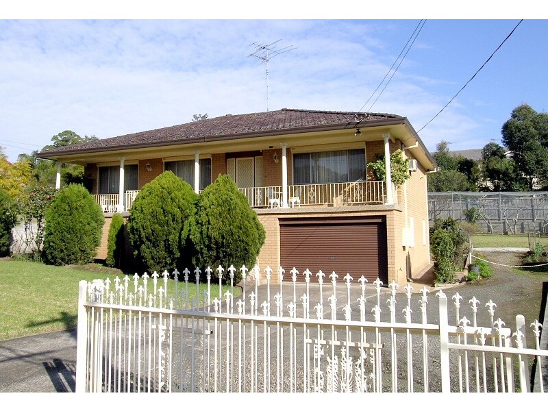 16 Pearce Street, Baulkham Hills NSW 2153