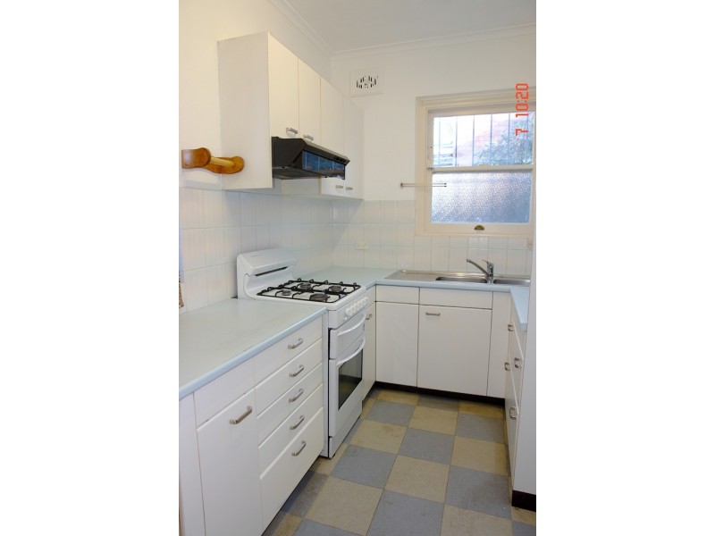 36 Arthur Street, Rodd Point NSW 2046